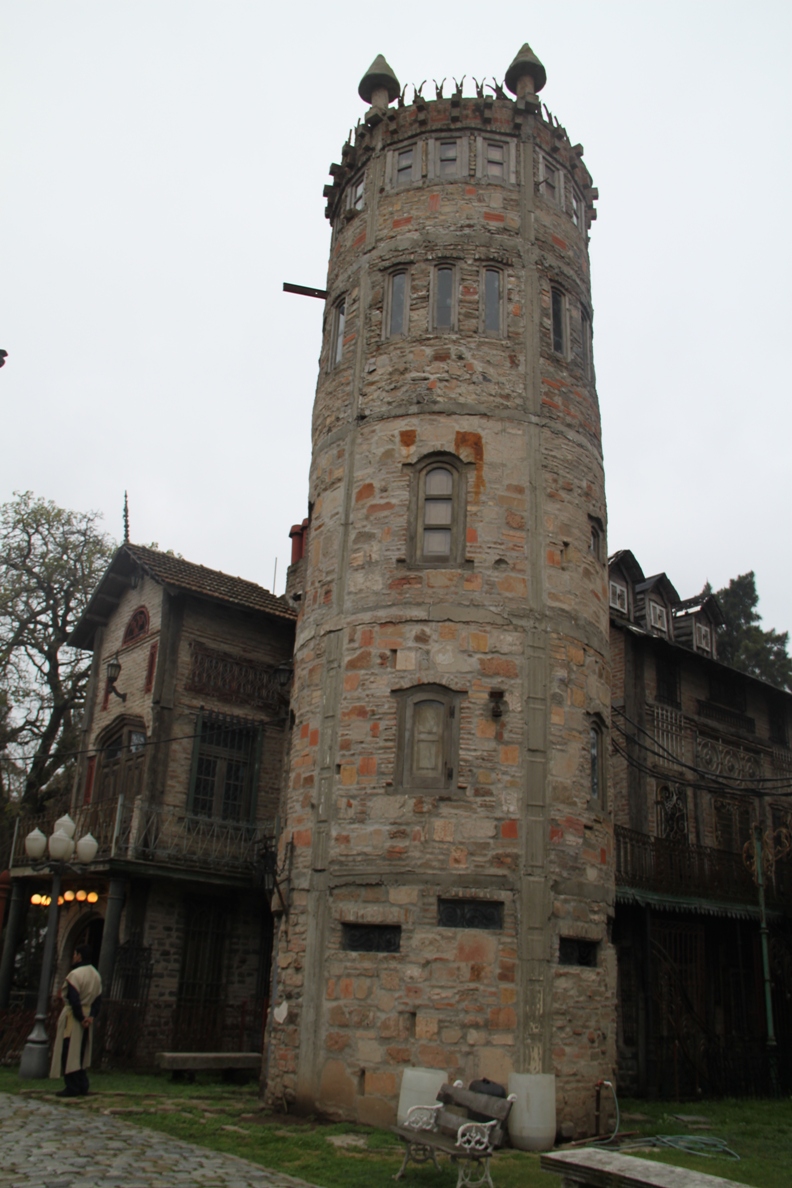 Foto: Campanópolis - González Catán (Buenos Aires), Argentina