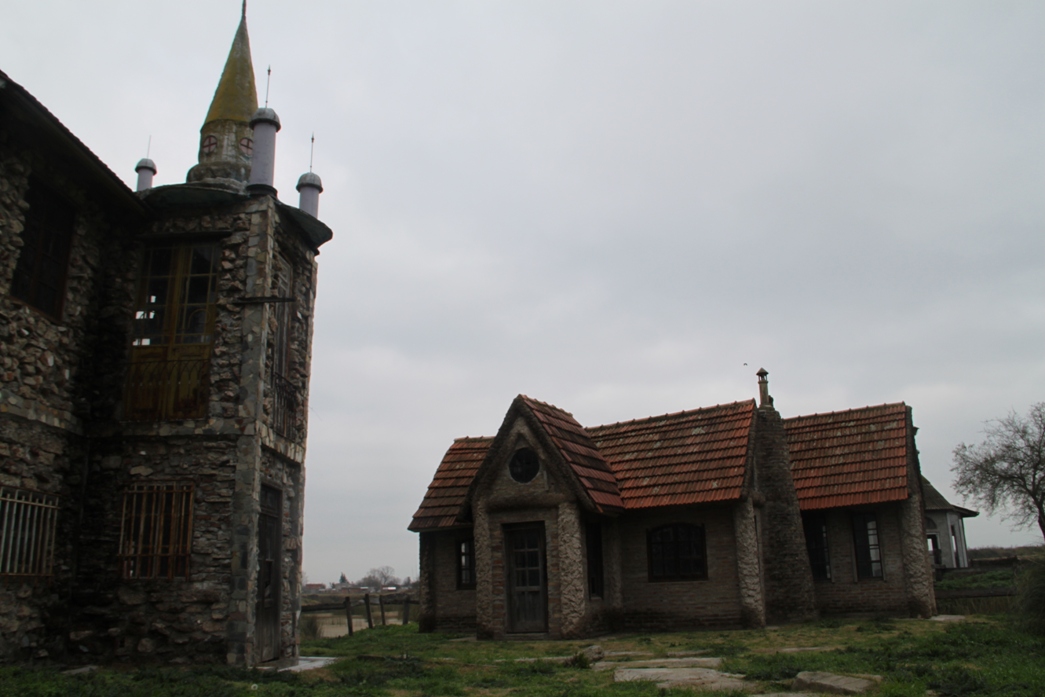 Foto: Campanópolis - González Catán (Buenos Aires), Argentina