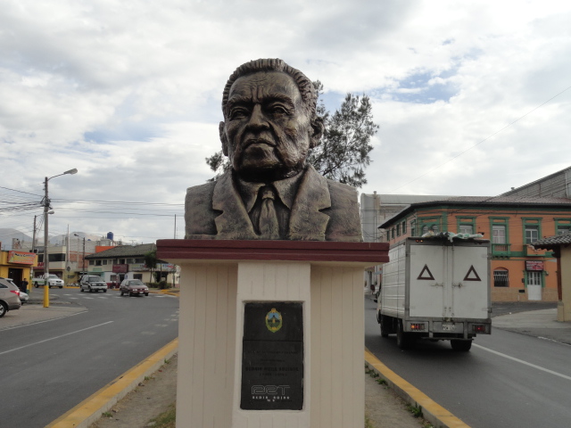 Foto: Monumento - Cayambe (Pichincha), Ecuador