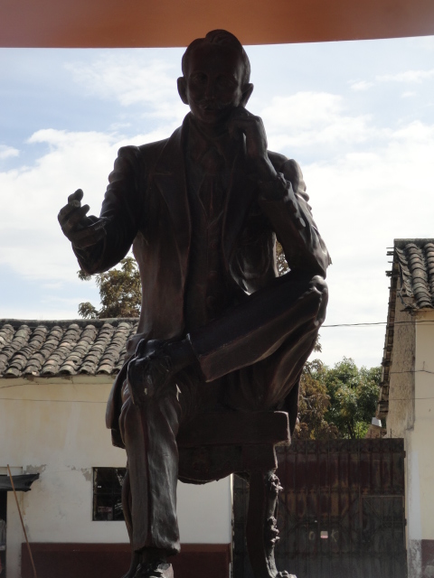 Foto: Monumento - Chaltura (Imbabura), Ecuador