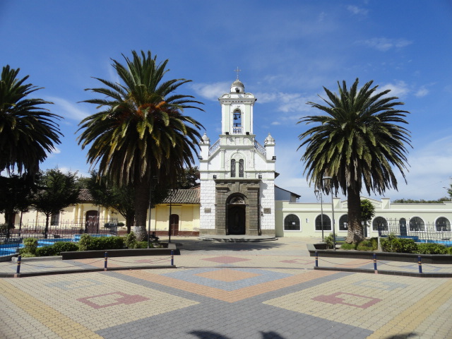 Foto: Iglesia - Chaltura (Imbabura), Ecuador