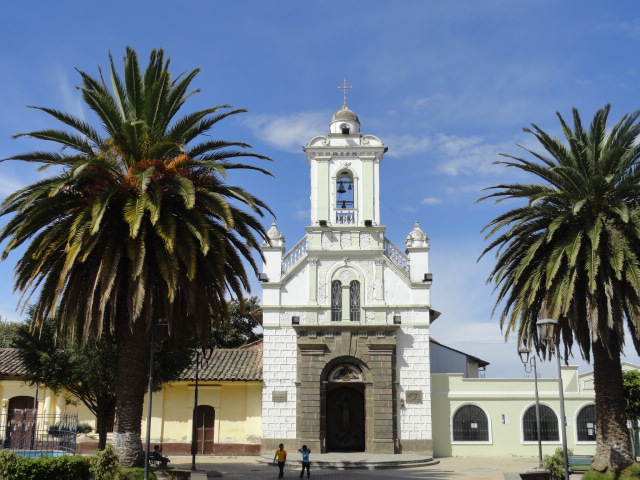 Foto: Iglesia - Chaltura (Imbabura), Ecuador