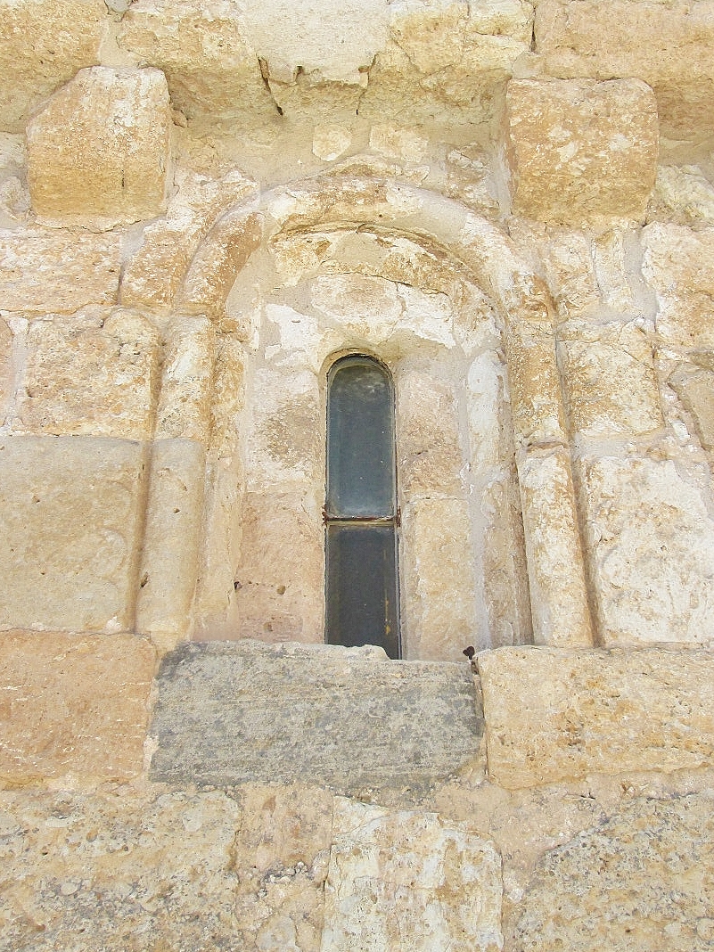 Foto: Iglesia San Miguel - Haza (Burgos), España