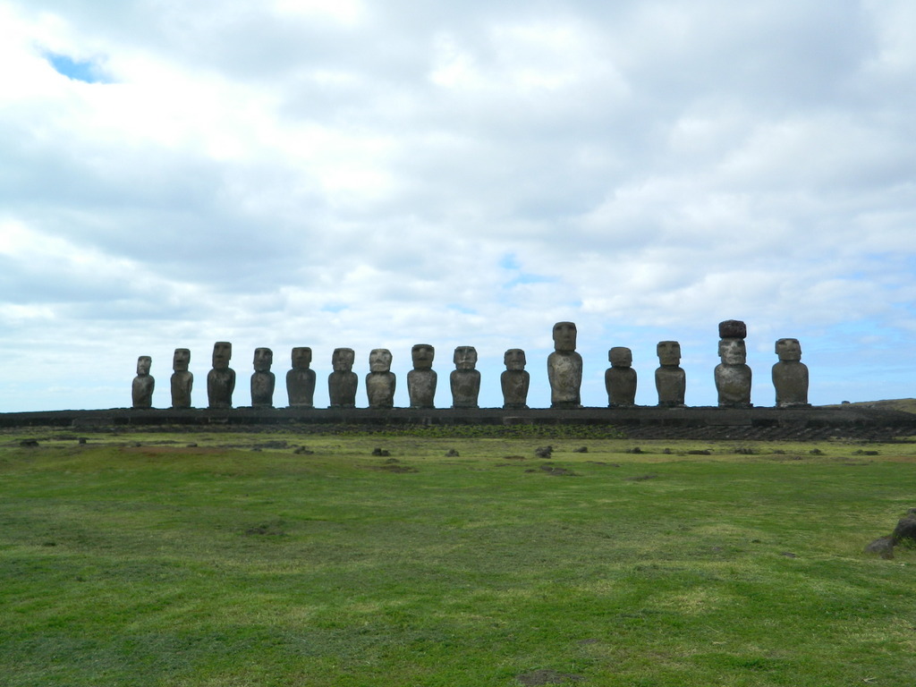 Foto: Isla De Pascua, Tongariki - Hanga Roa (Valparaíso), Chile