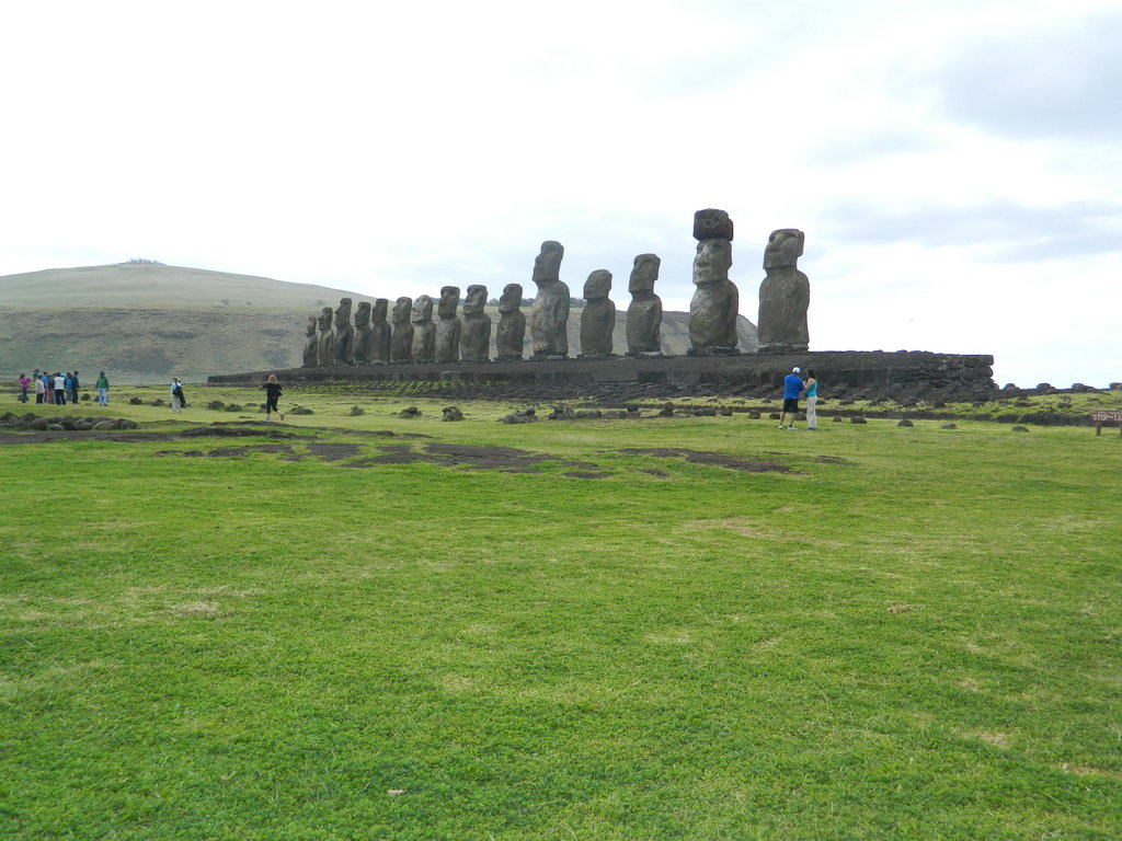 Foto: Isla De Pascua, Tongariki - Hanga Roa (Valparaíso), Chile