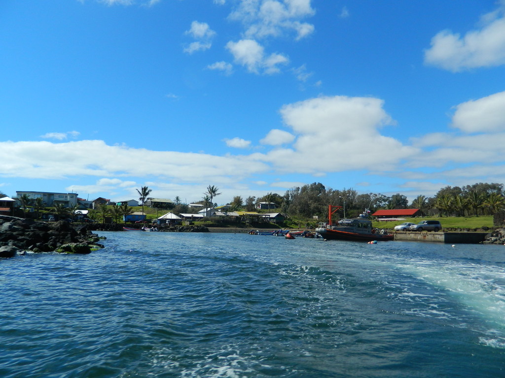 Foto: isla de pascua por mar - Hanga Roa (Valparaíso), Chile