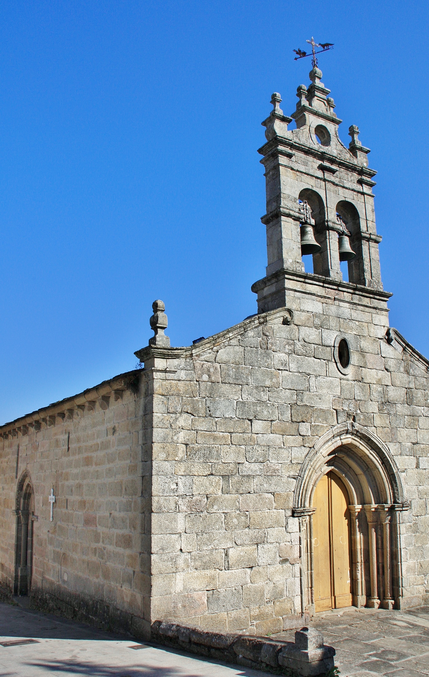 Foto: Iglesia - Sarria (Lugo), España