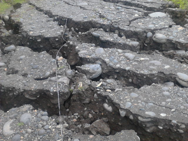 Foto: Hundimiento - Simòn Bolìvar (Peaz) (Pastaza), Ecuador