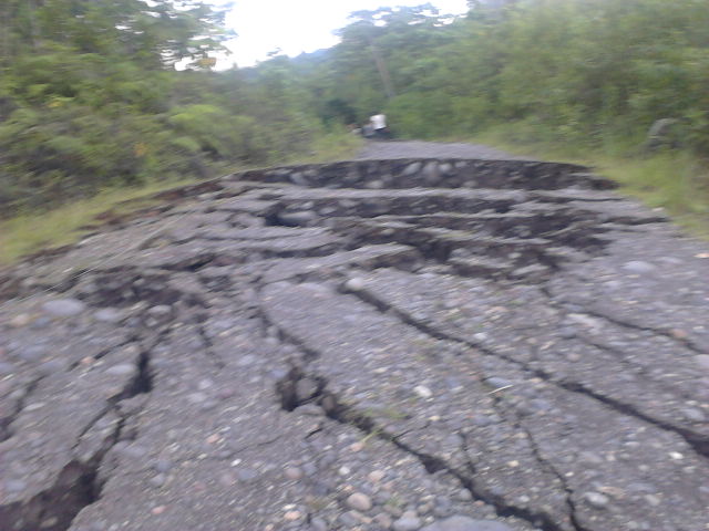 Foto: Hundimiento - Simòn Bolìvar (Peaz) (Pastaza), Ecuador