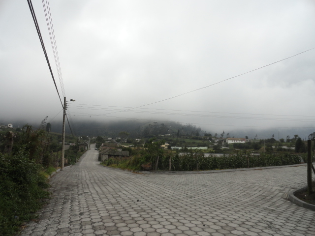 Foto: Calle secundaria - Bayushig (Pastaza), Ecuador
