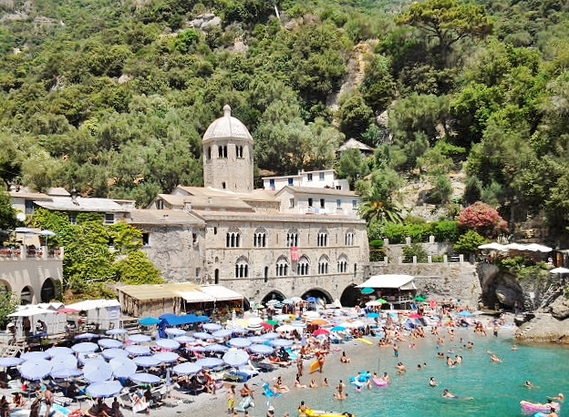 Foto: Abadía de San Fructuoso - Camogli (Liguria), Italia