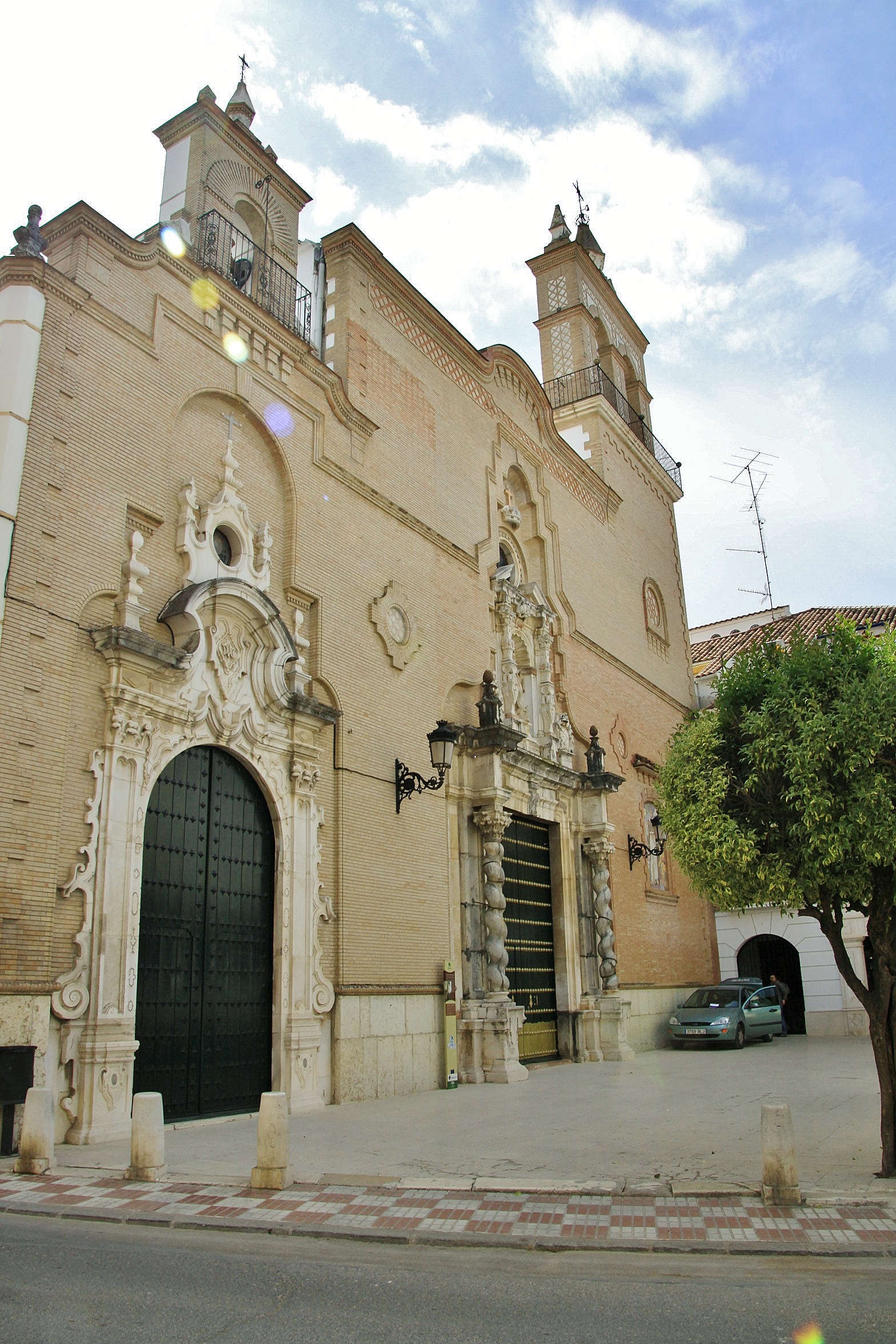 Foto: Iglesia San Juan de Iglesias - Cabra (Córdoba), España