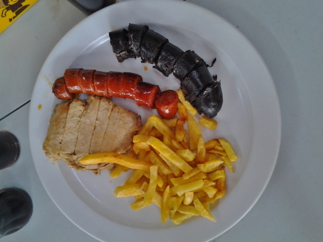 Foto: Para reponer fuerzas - Cabra (Córdoba), España