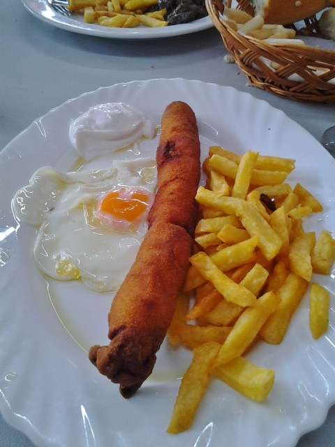 Foto: Para reponer fuerzas - Cabra (Córdoba), España