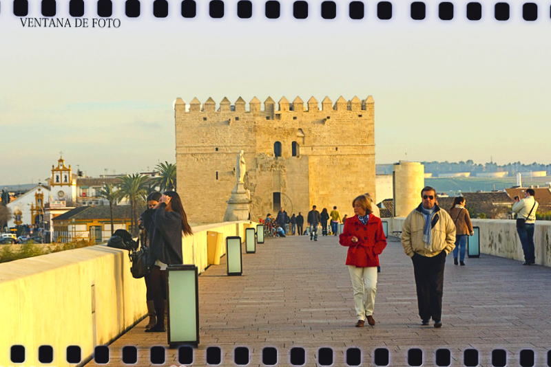 Foto: PUENTE ROMANO - Córdoba (Andalucía), España