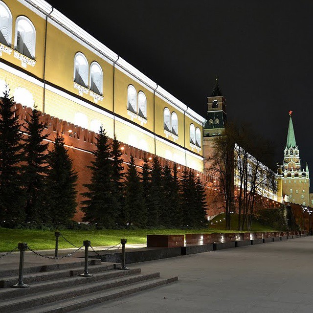 Foto: Tumba del Soldado Desconocido y la llama eterna - Moscú, Rusia