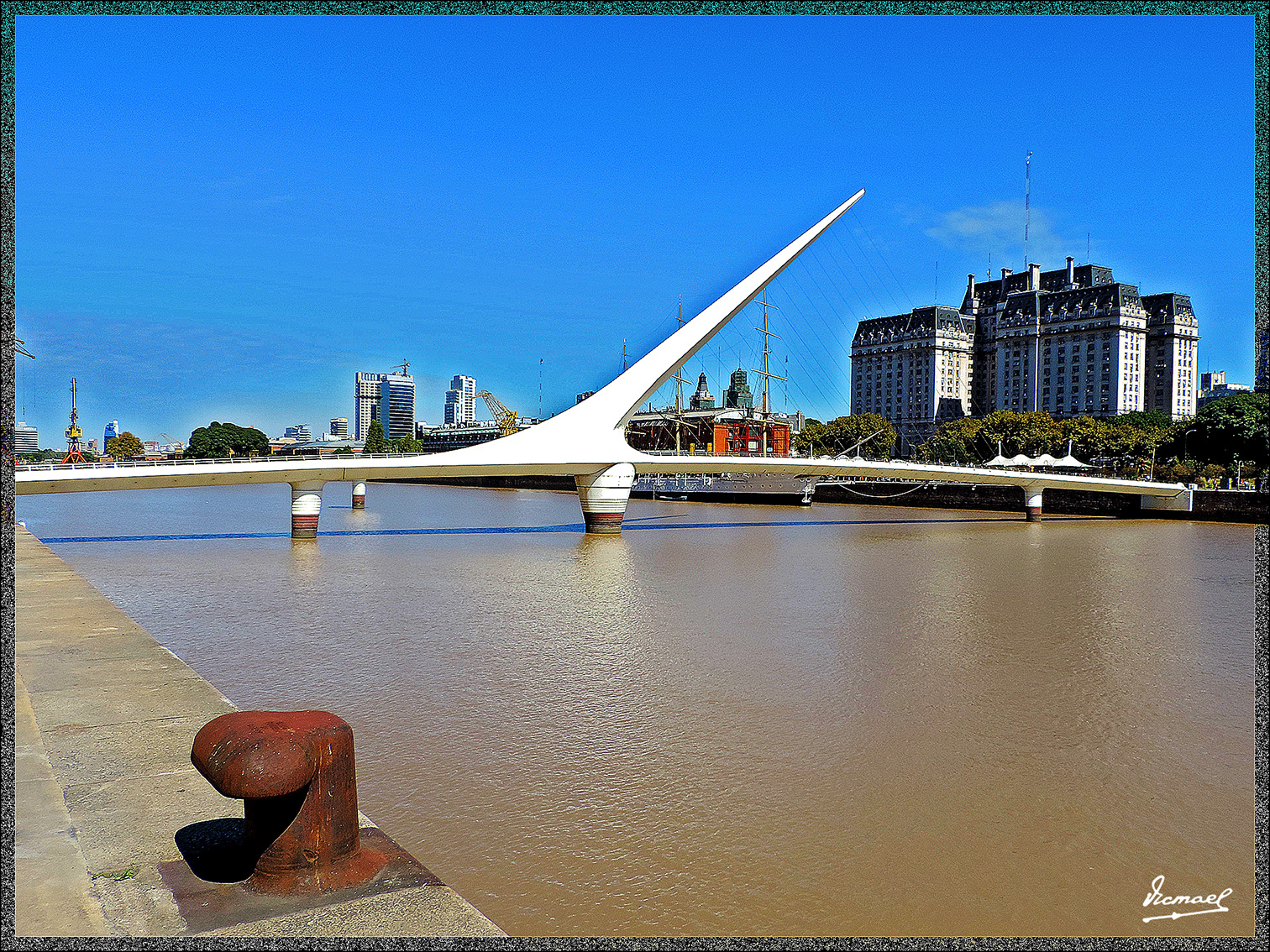 Foto: 150408-070 BUENOS AIRES - Buenos Aires, Argentina