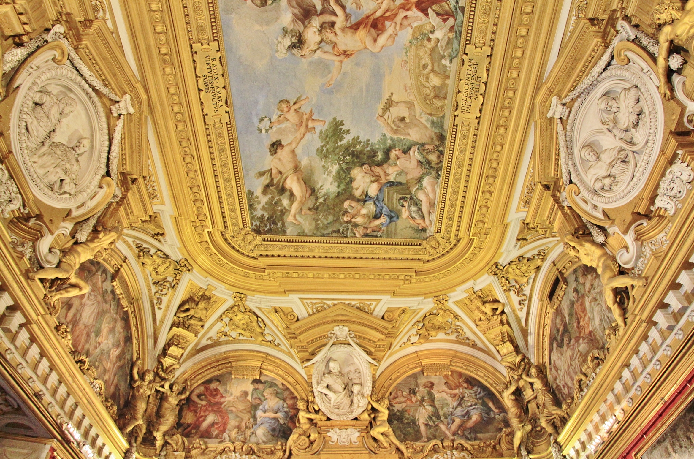 Foto: Interior del palacio pitti - Florencia (Tuscany), Italia