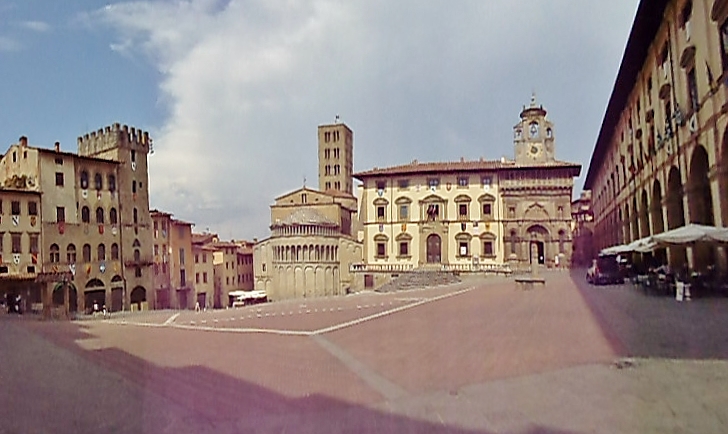 Foto: Plaza Grande - Arezzo (Tuscany), Italia