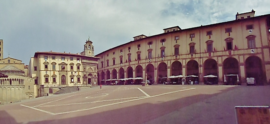 Foto: Plaza Grande - Arezzo (Tuscany), Italia