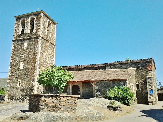 Foto: Iglesia - Campillo de Ranas (Guadalajara), España
