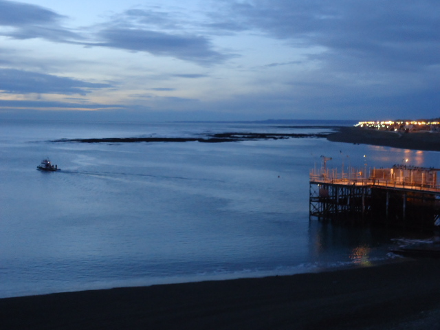Foto: A trabajar - Caleta Olivia (Santa Cruz), Argentina