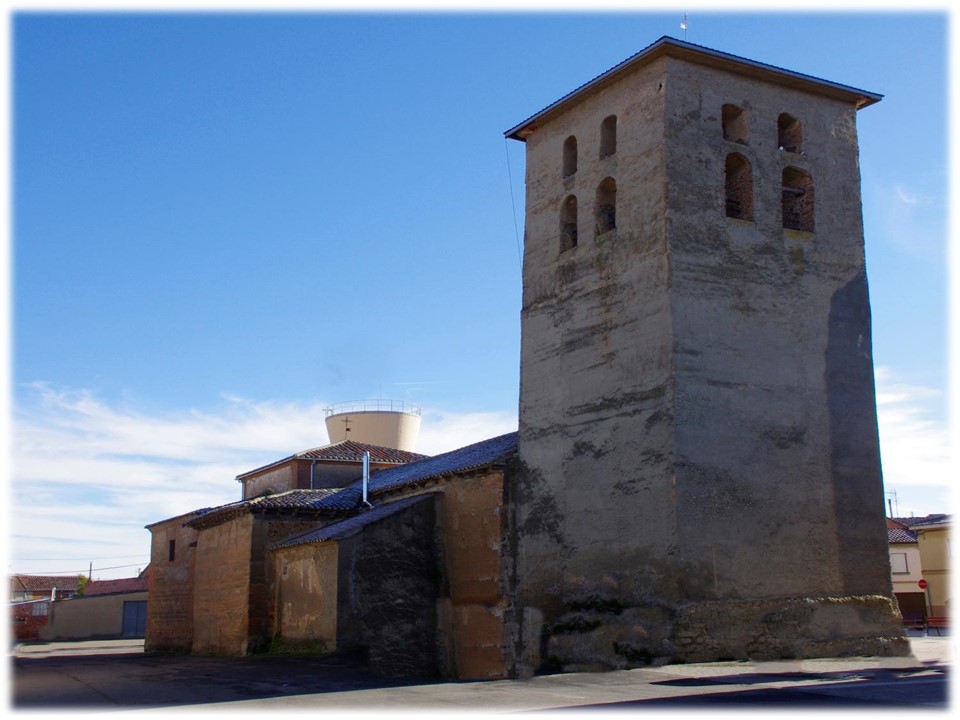 Foto: la igleisia por detras - Bercianos Del Paramo (León), España