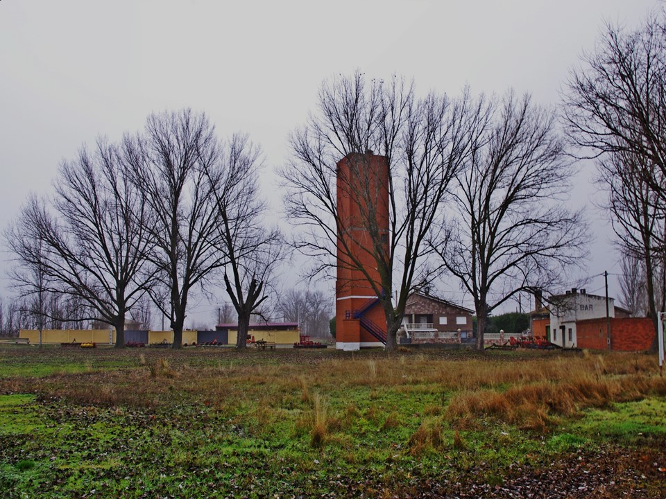 Foto: El deposito del agua - Villar Del Yermo (León), España