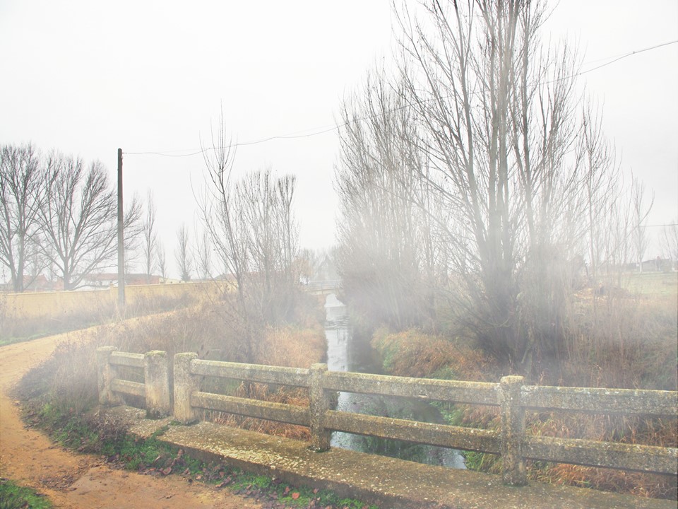 Foto: Puente sobre el Reguero - Villar Del Yermo (León), España