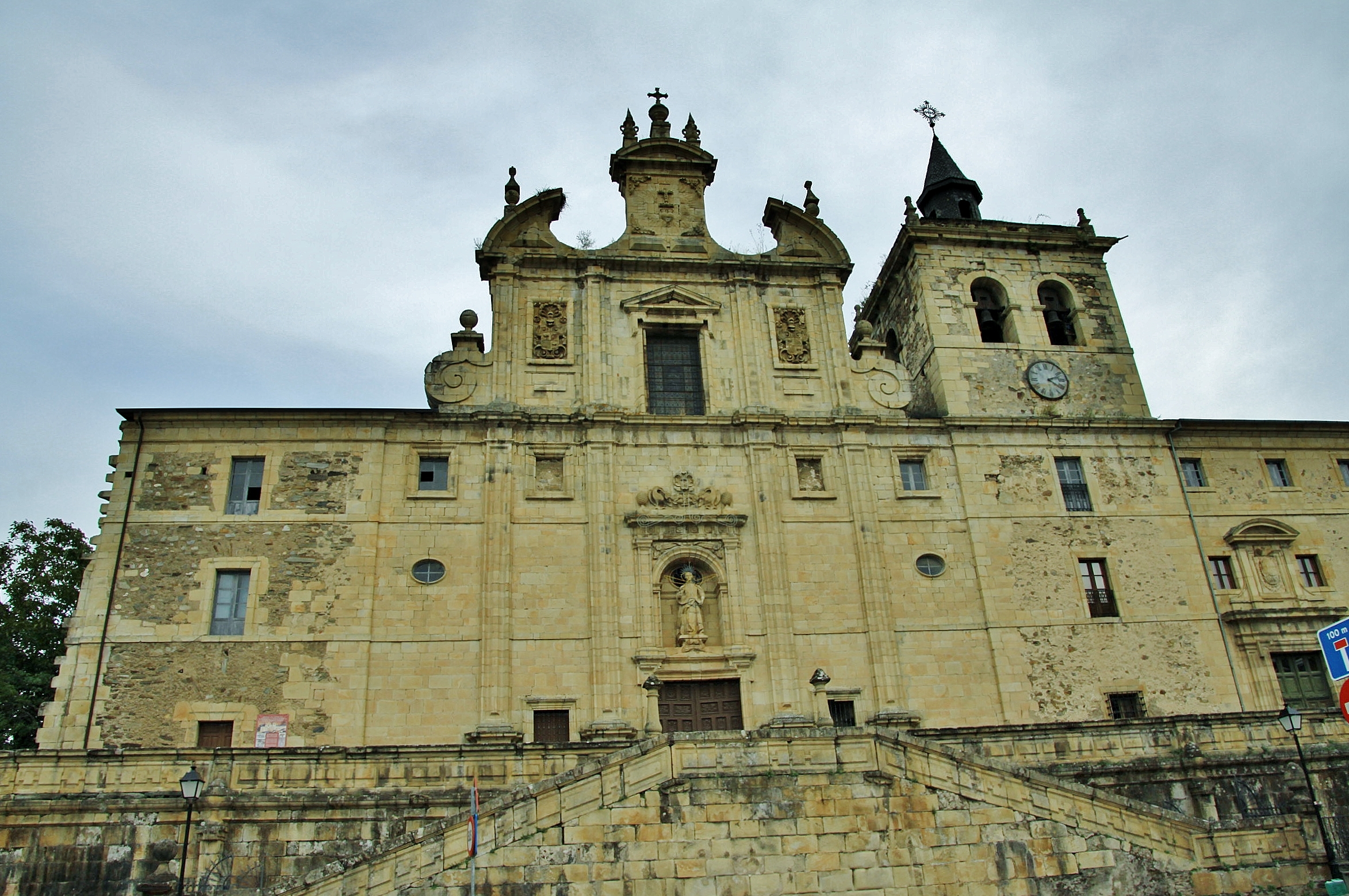 Foto: Convento Padres Paules - Villafranca del Bierzo (León), España