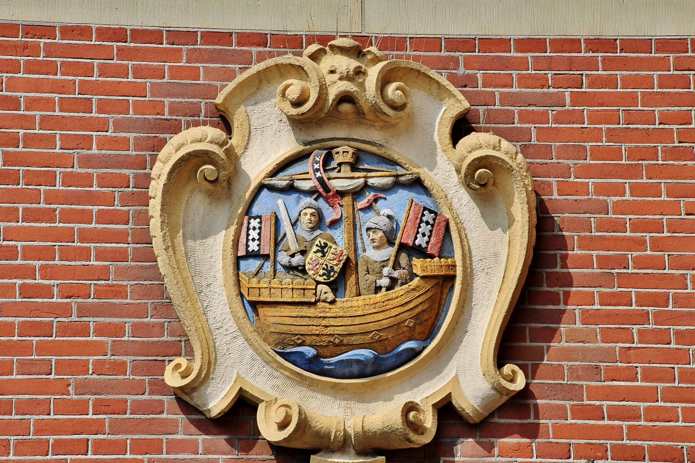 Foto: Escudo de la ciudad - Amsterdam (North Holland), Países Bajos