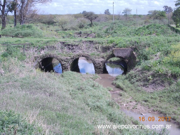 Foto: Alcantarilla - Arroyo Cle (Entre Ríos), Argentina