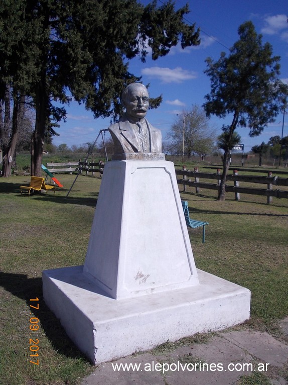 Foto: Busto Parera - Parera (Entre Ríos), Argentina