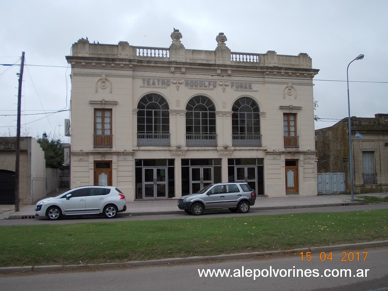Foto: Teatro municipal de Tornquist - Tornquist (Buenos Aires), Argentina