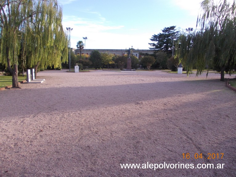 Foto: Plaza San Martin - Pigue (Buenos Aires), Argentina
