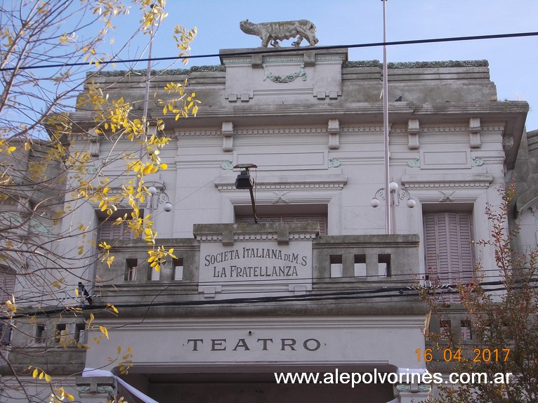 Foto: Sociedad Italiana - Pigue (Buenos Aires), Argentina