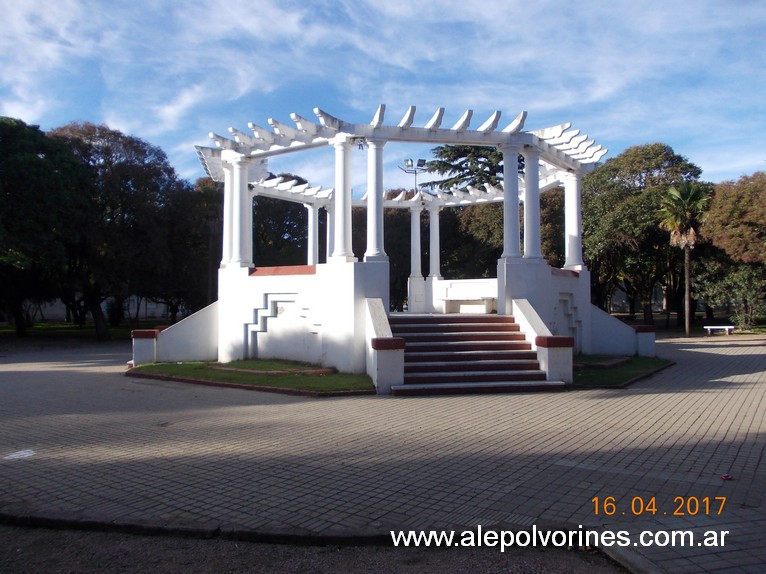 Foto: Plaza Sarmiento - Pigue (Buenos Aires), Argentina