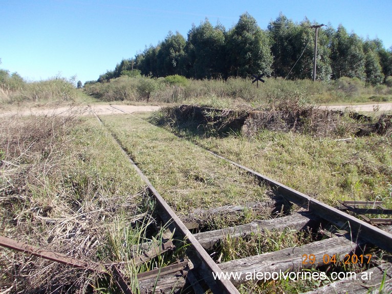 Foto: Apeadero Km 50 - Ubajay (Entre Ríos), Argentina