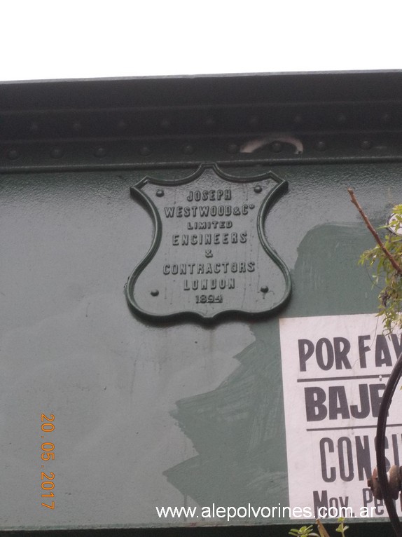 Foto: Puente FCBAR sobre Av de los Incas - Belgrano (Buenos Aires), Argentina