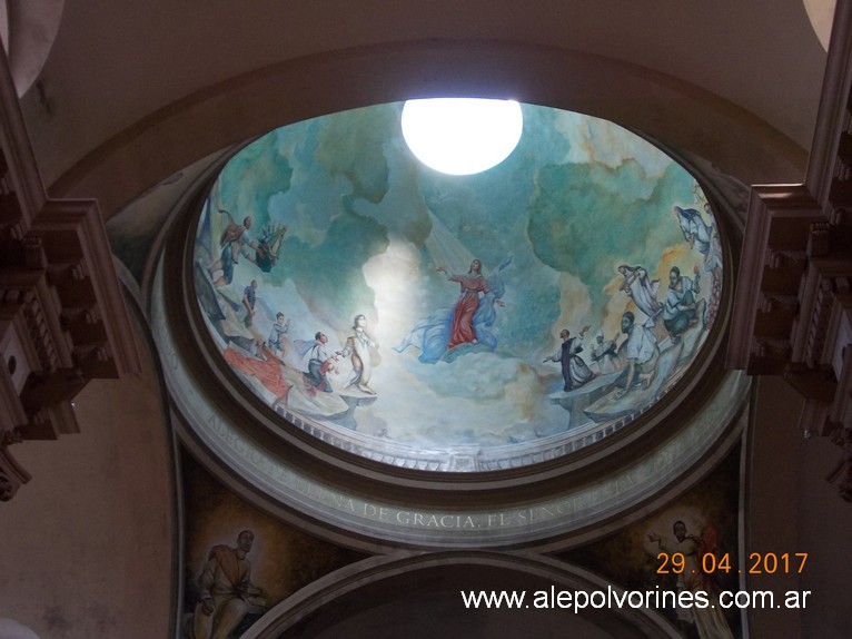 Foto: Basilica Inmaculada Concepcion - Concepcion Del Uruguay (Entre Ríos), Argentina