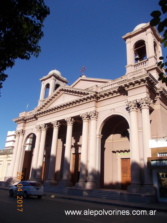 Foto: Basilica Inmaculada Concepcion - Concepcion Del Uruguay (Entre Ríos), Argentina