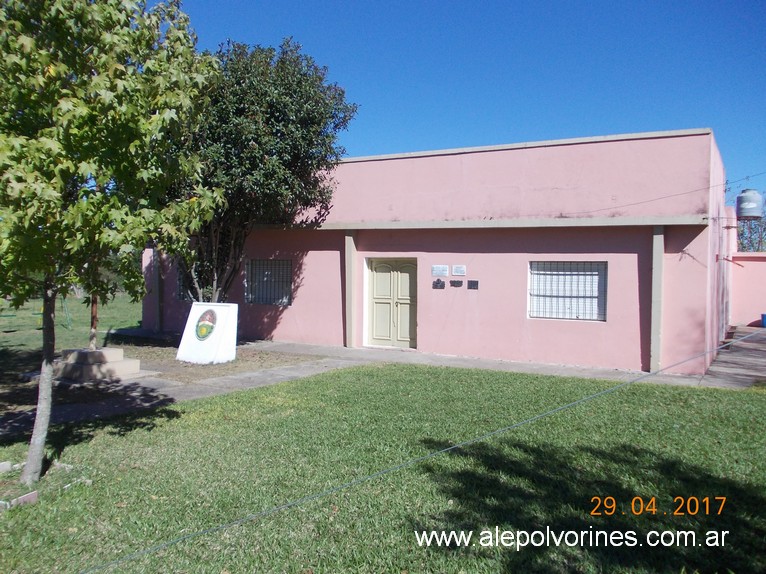 Foto: Escuela 3 de Febrero - Colonia Hughes (Entre Ríos), Argentina