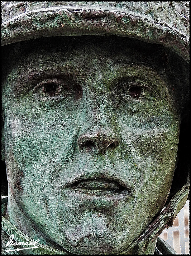 Foto: 170511-277 COLLEVILLE  CEMENTE 2 - Colleville (Basse-Normandie), Francia