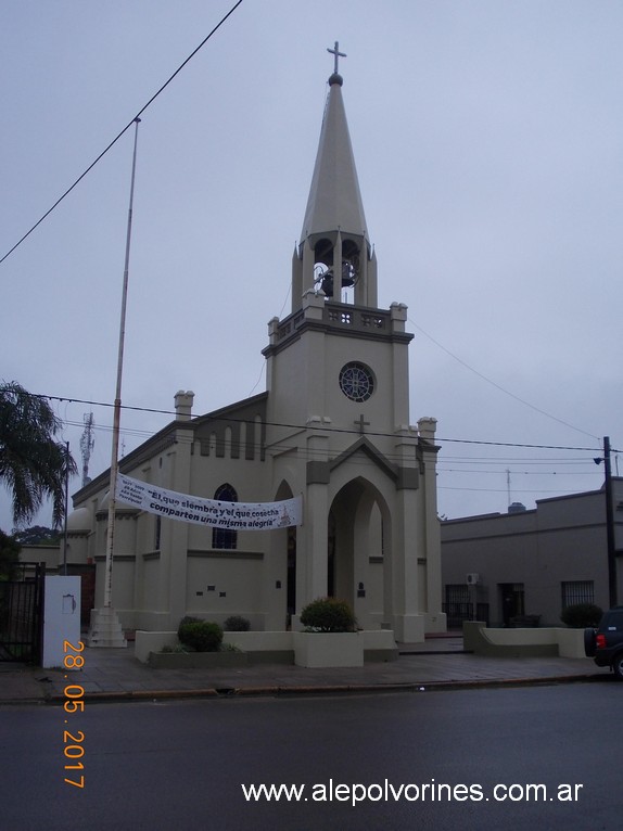 Foto: Iglesia Santa Teresita - San Salvador (Entre Ríos), Argentina