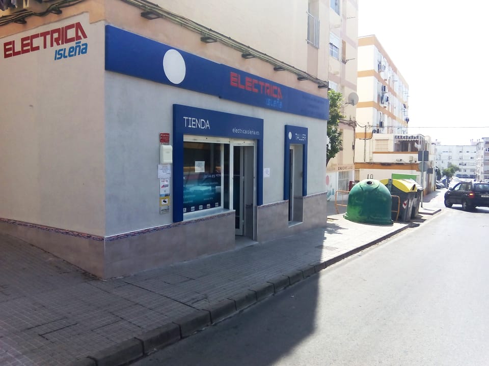 Foto: Tienda de electricidad en San Fernando - San Fernando (Cádiz), España