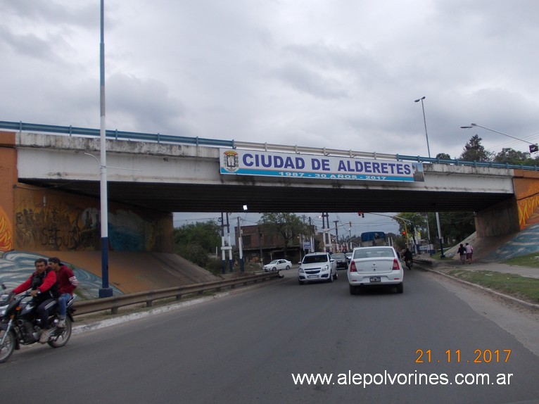 Foto: Acceso a Alderetes - Alderetes (Tucumán), Argentina