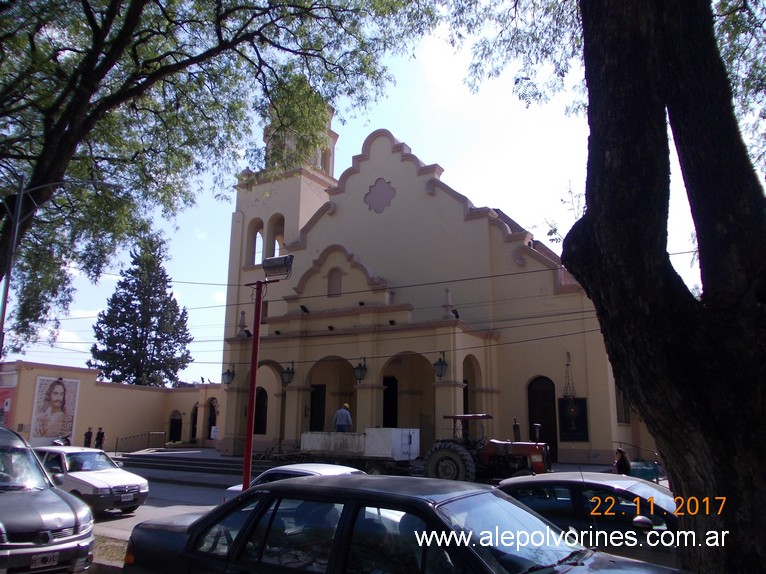Foto: Iglesia - Metan (Salta), Argentina