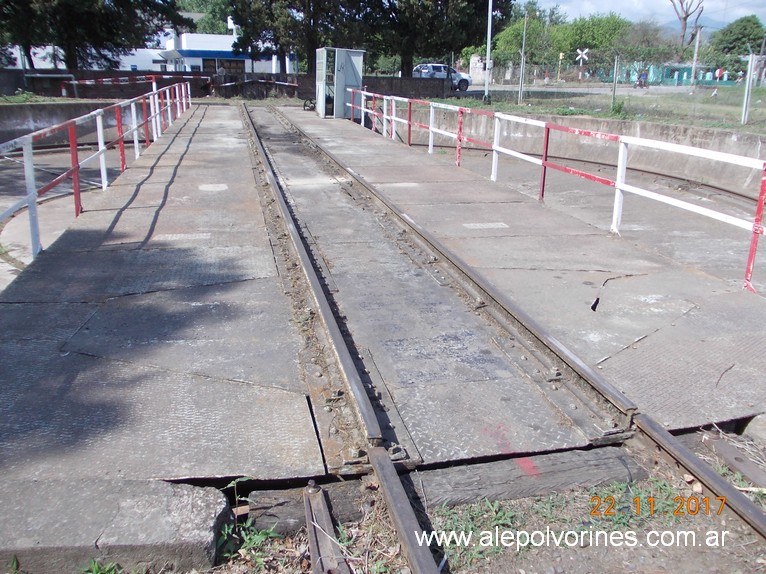 Foto: Mesa Giratoria Metan - Metan (Salta), Argentina