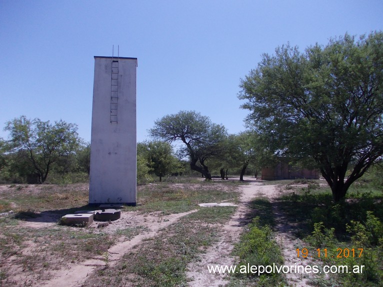 Foto: Estacion Puni Tajo - Añatuya (Santiago del Estero), Argentina