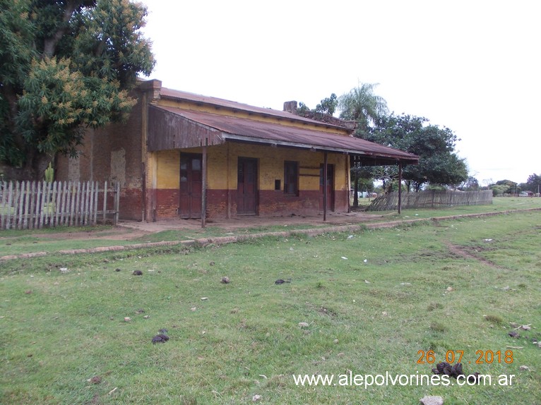 Foto: Estacion Isla Saca - Yegros (Caazapá), Paraguay